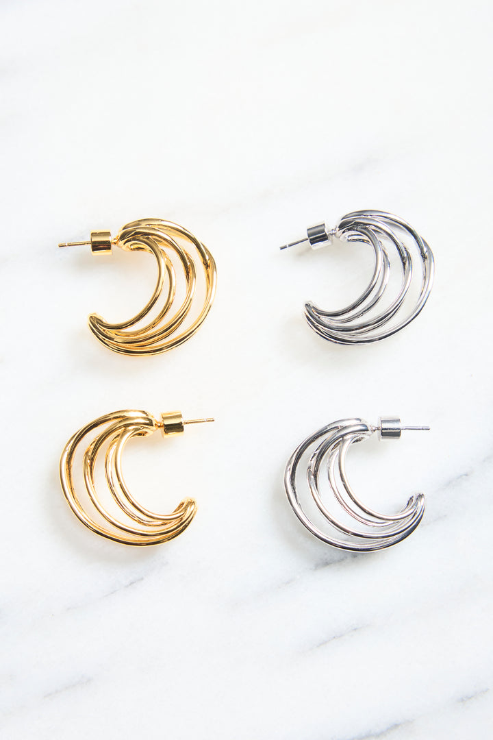 カーブフープピアス