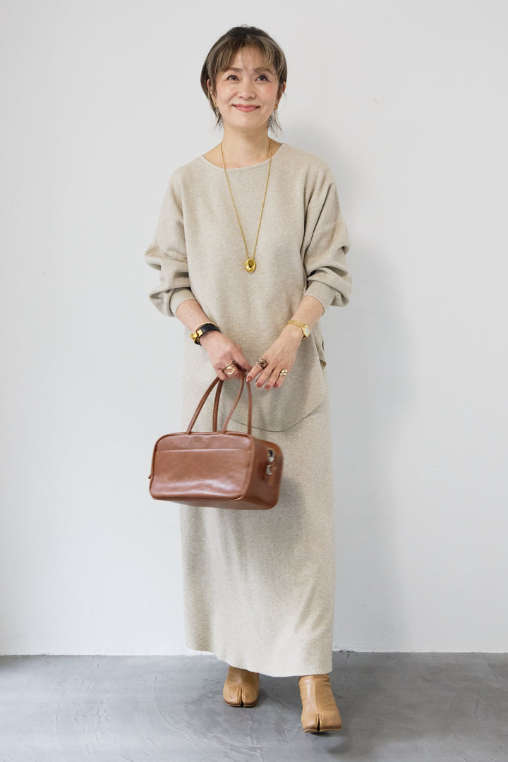 ニットアップ アシンメトリープルオーバー＆ロングスカート