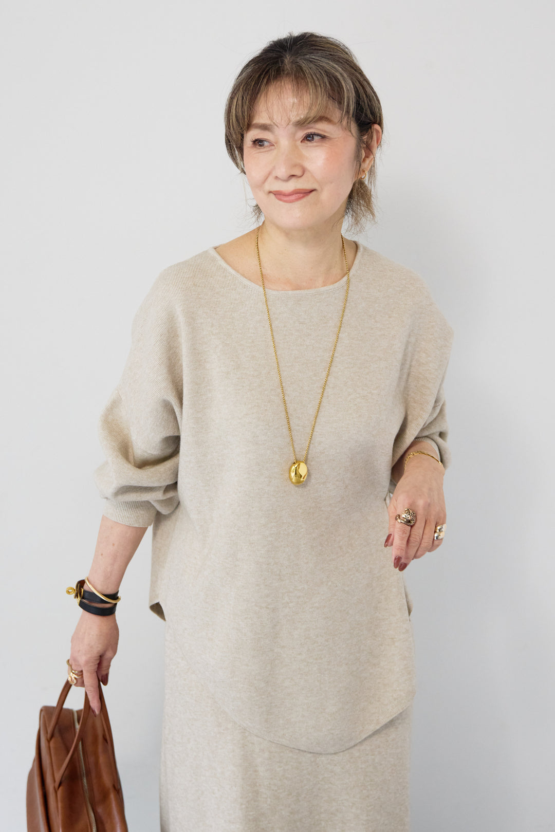 ニットアップ アシンメトリープルオーバー＆ロングスカート