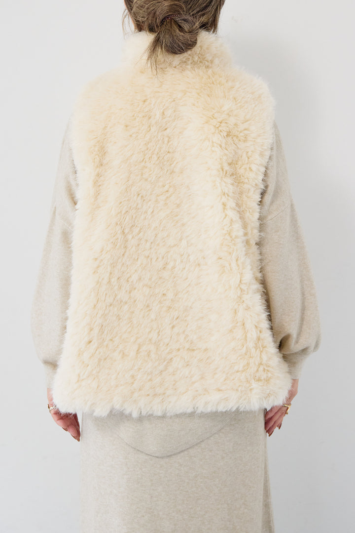 [SET]ロングミックスファーベスト+ニットアップ アシンメトリープルオーバー＆ロングスカート(2set)