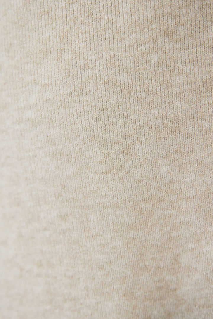 [SET]ロングミックスファーベスト+ニットアップ アシンメトリープルオーバー＆ロングスカート(2set)