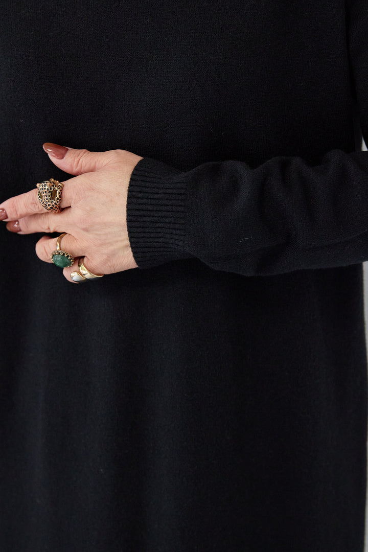 [SET]スタンドカラーケープコート+Vネック ロングニットワンピース(2set)