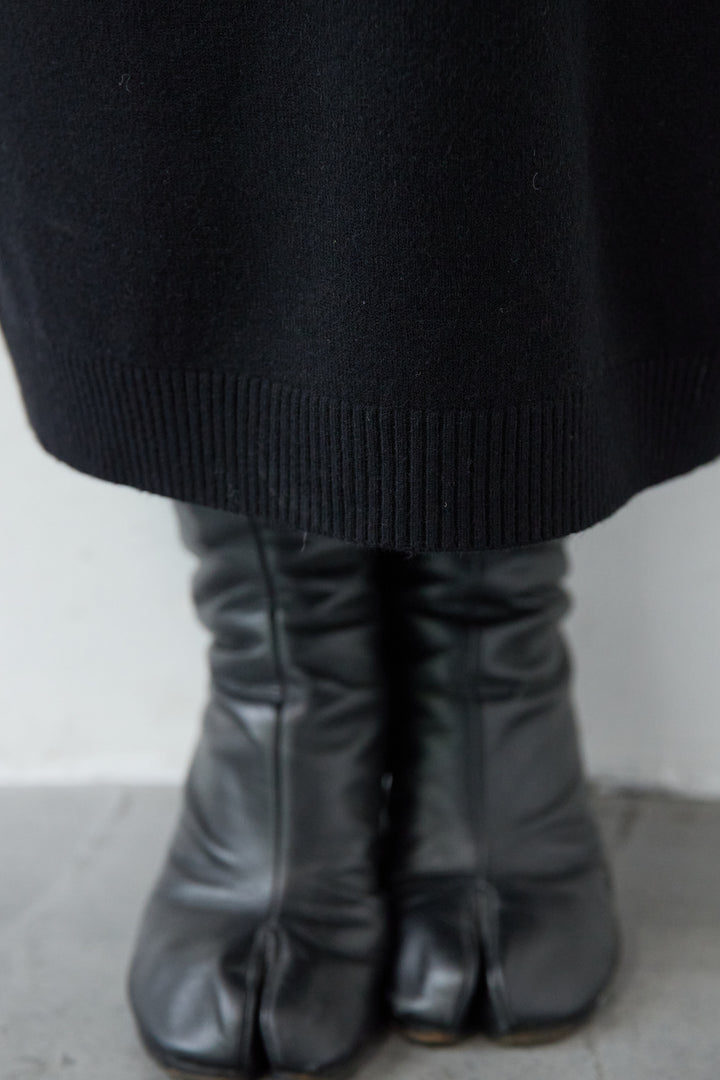 [SET]スタンドカラーケープコート+Vネック ロングニットワンピース(2set)