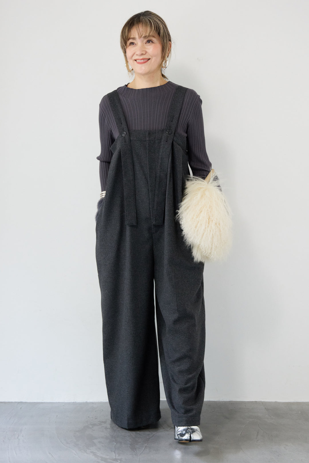 ウール混ワイドサロペットパンツ