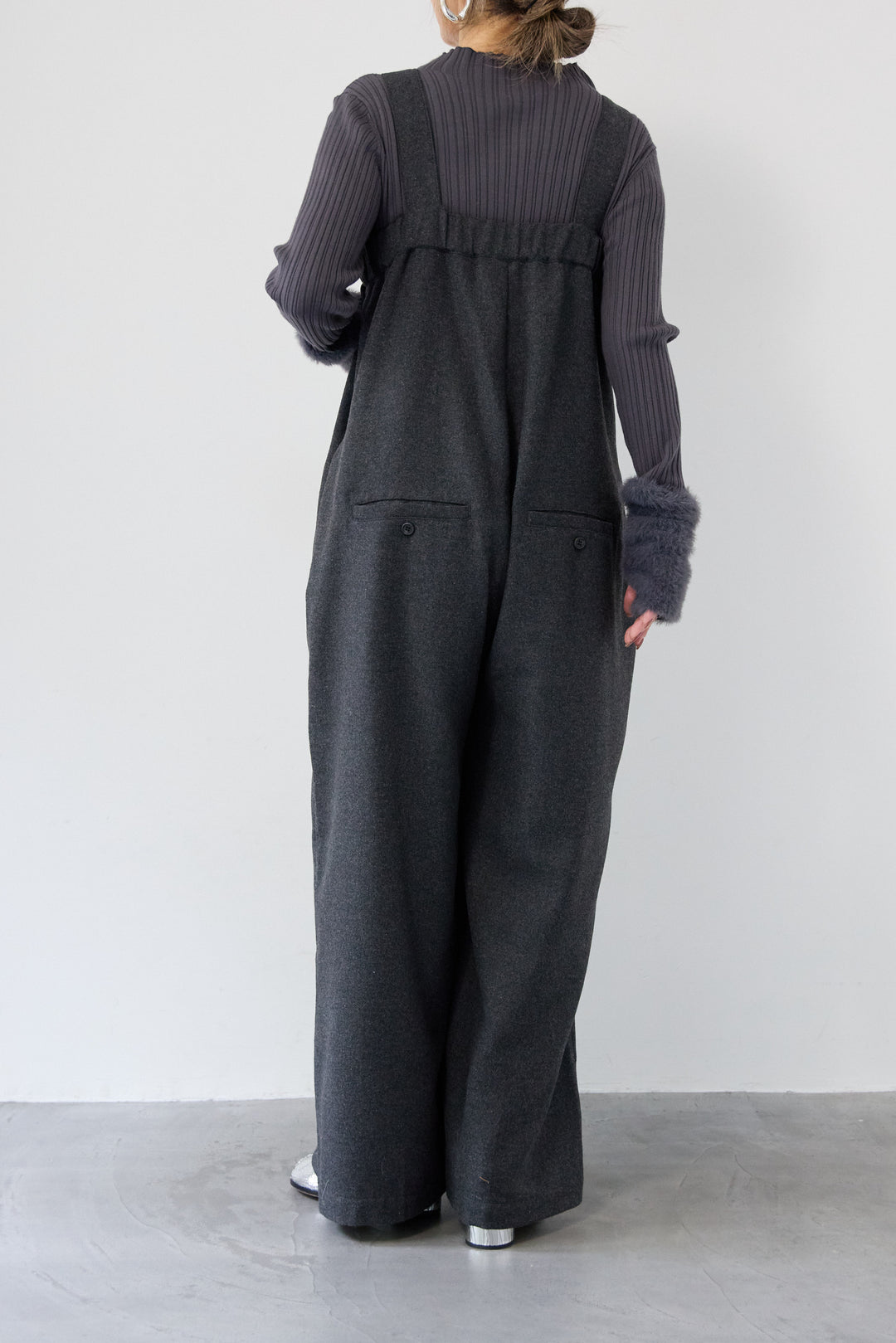 ウール混ワイドサロペットパンツ