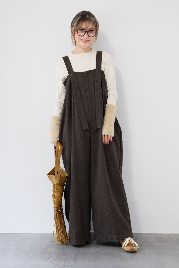 ウール混ワイドサロペットパンツ