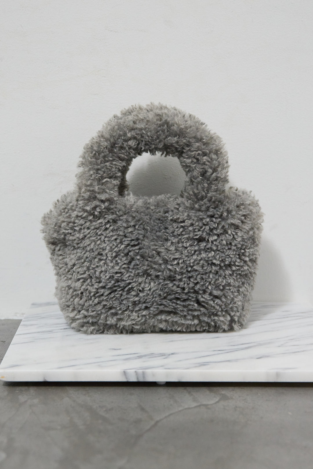 [SET]【美容液】HARI CHARGE SERUM+もこもこ ボア ミニトートバッグ+フェイクファーヘアクリップ(3set)