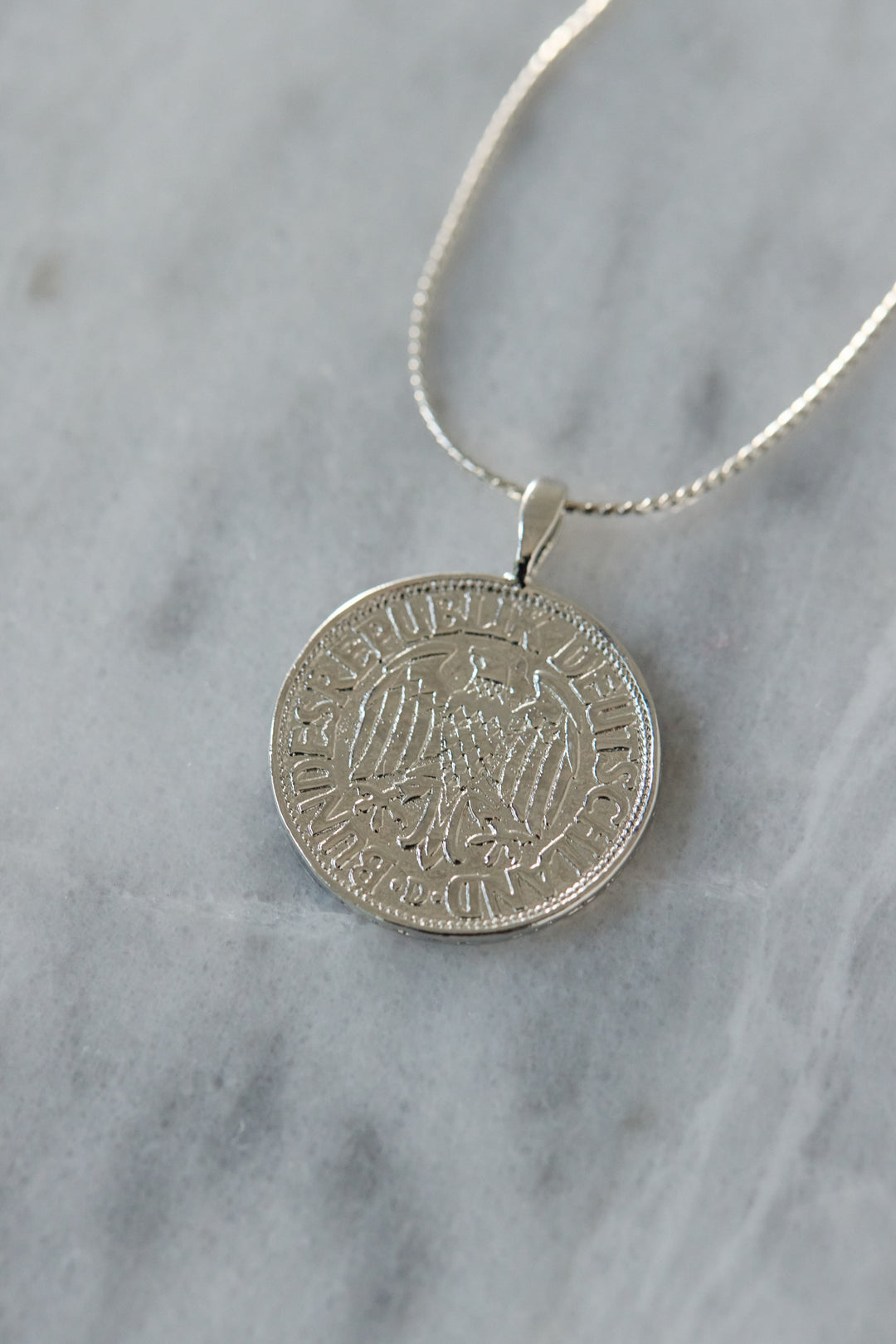 コインネックレス