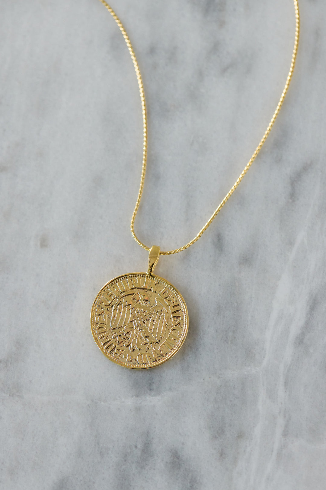 コインネックレス