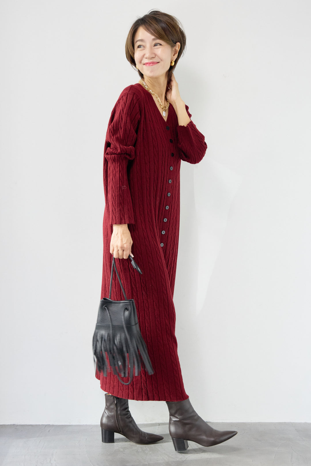 ケーブルニットワンピース