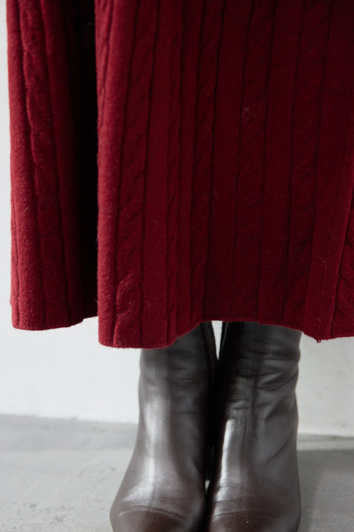 ケーブルニットワンピース