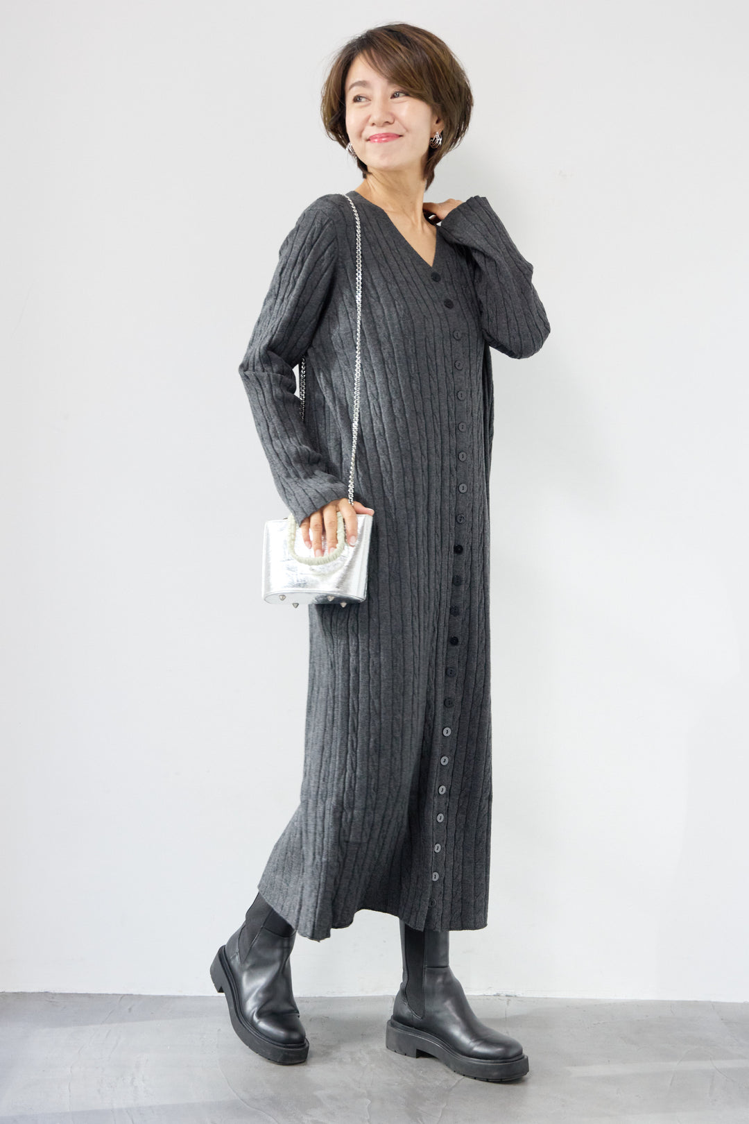 ケーブルニットワンピース