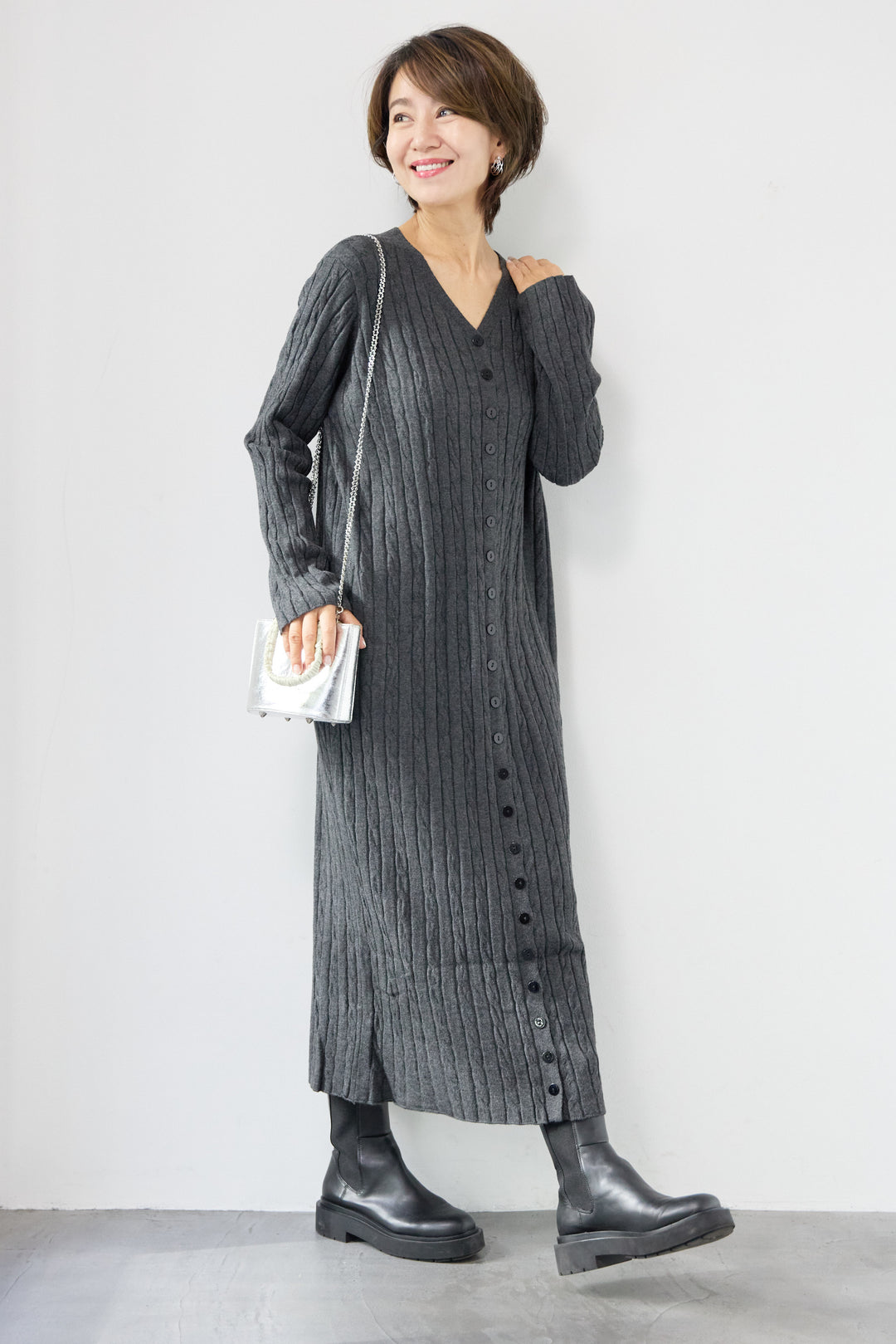 ケーブルニットワンピース