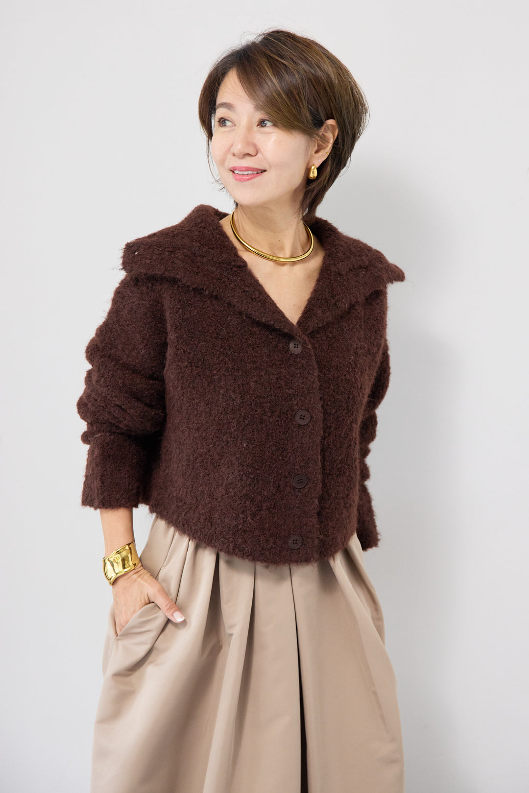 ブークレショートカーディガン