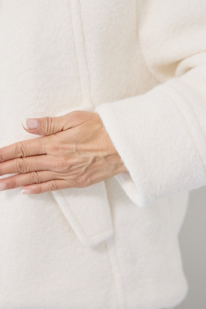 メルトンショートブルゾン