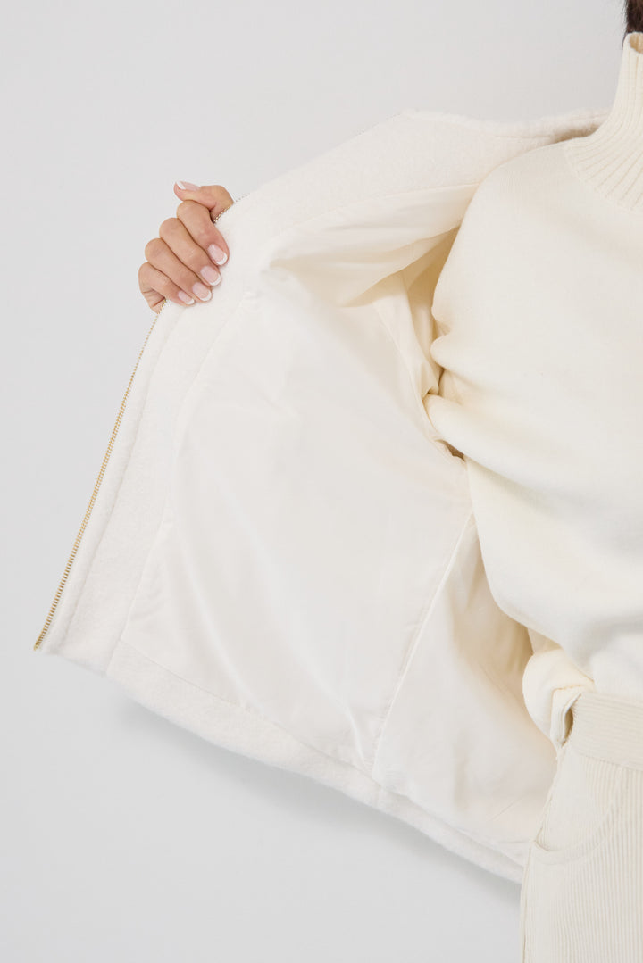 メルトンショートブルゾン