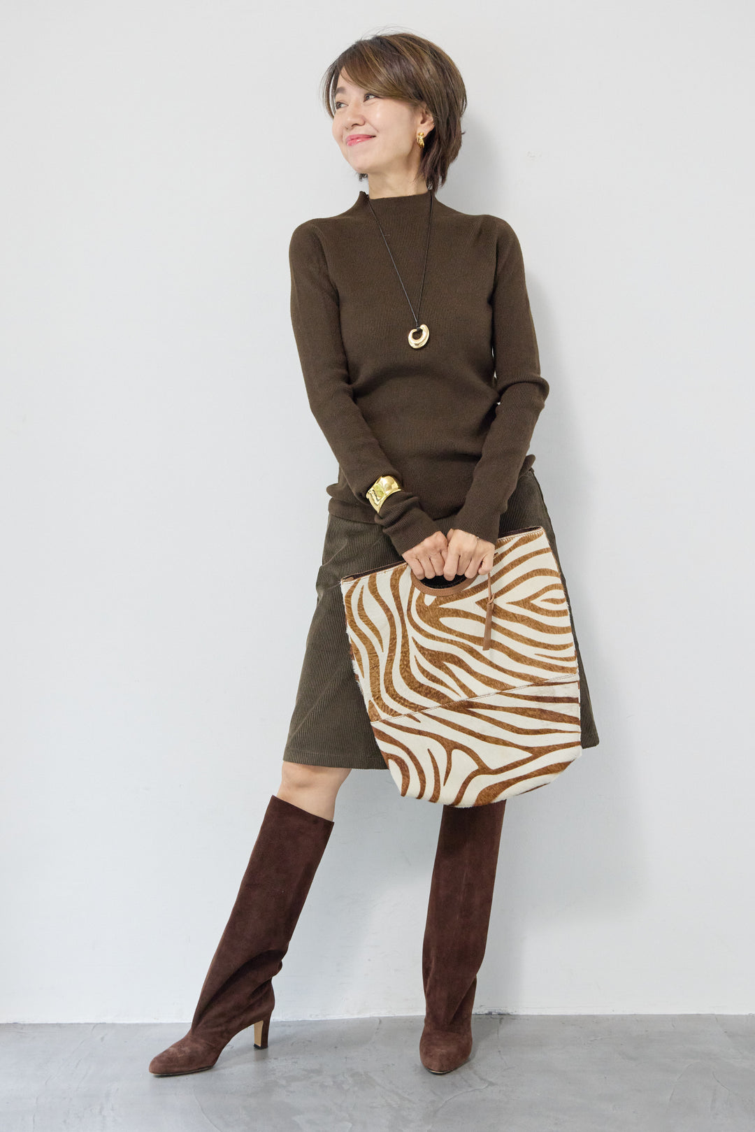 レイヤードタートルニット＋ケープトップ