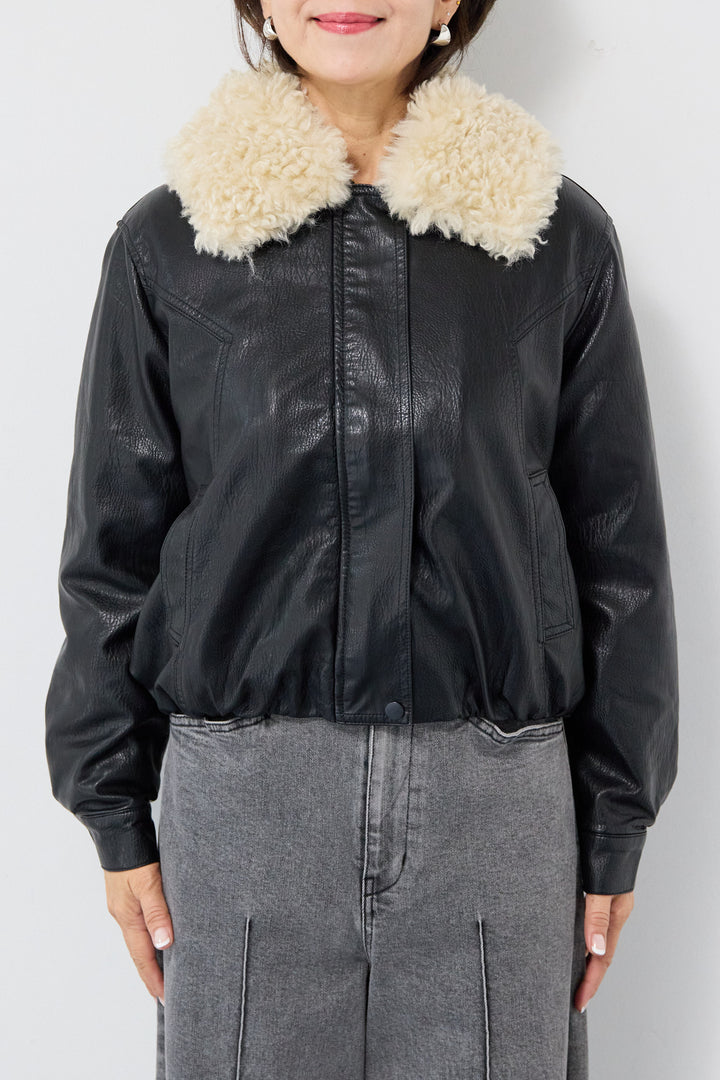 フェイクムートンカラーレザーブルゾン