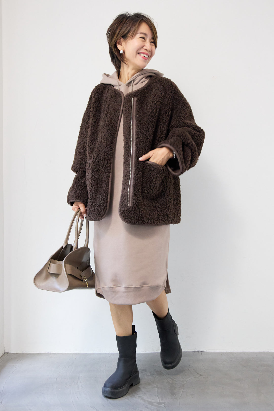 [SET]裏起毛サイドスリットスウェットワンピース+リバーシブルボアコート(2set)