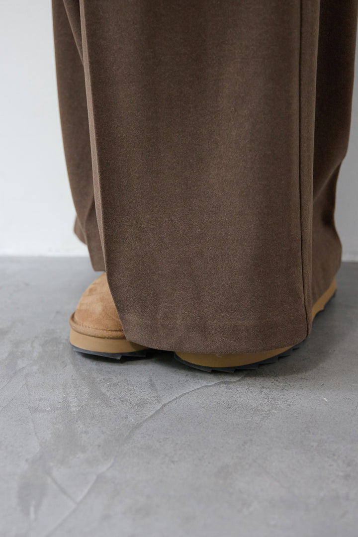 メルトンタックワイドパンツ