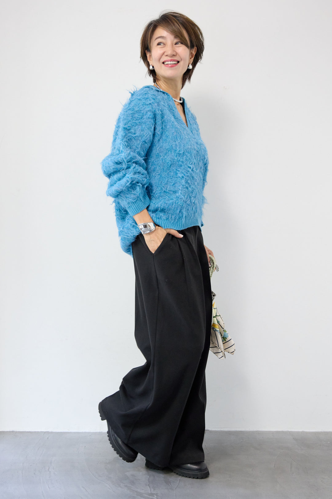 起毛シャギーポロニット