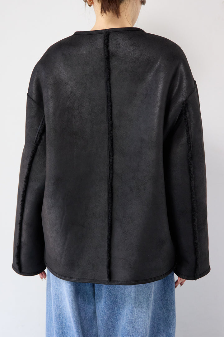 リバーシブルボアコート