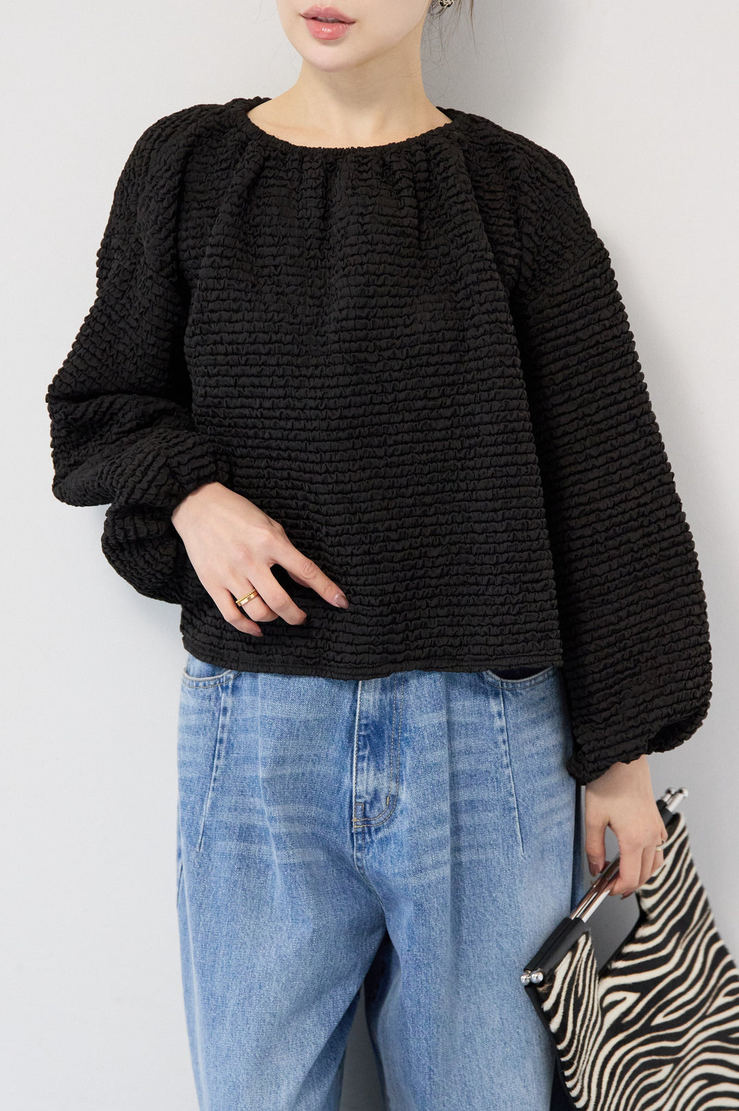 シャーリングブラウス