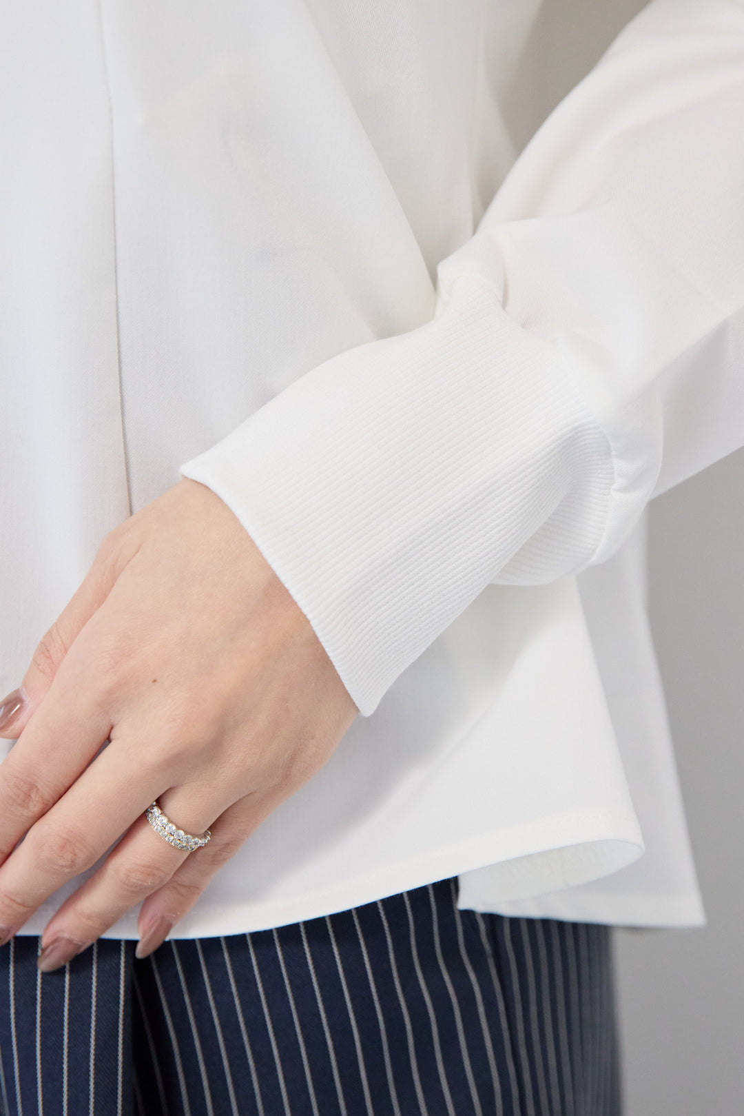 カラーデザインリブ袖トップス