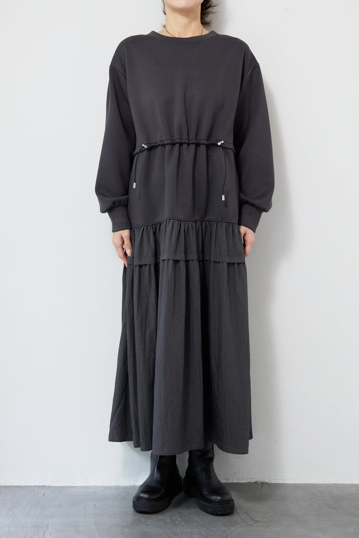 ウエストドロストドッキングワンピース