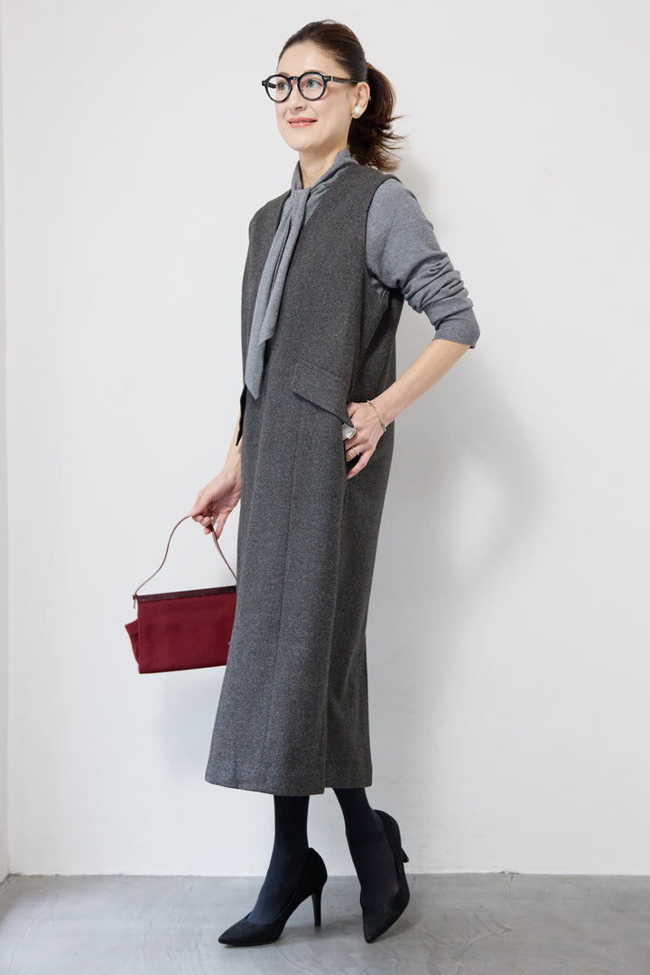 クラシカルジャンパースカート