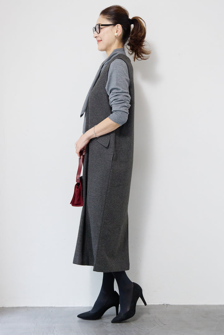 クラシカルジャンパースカート