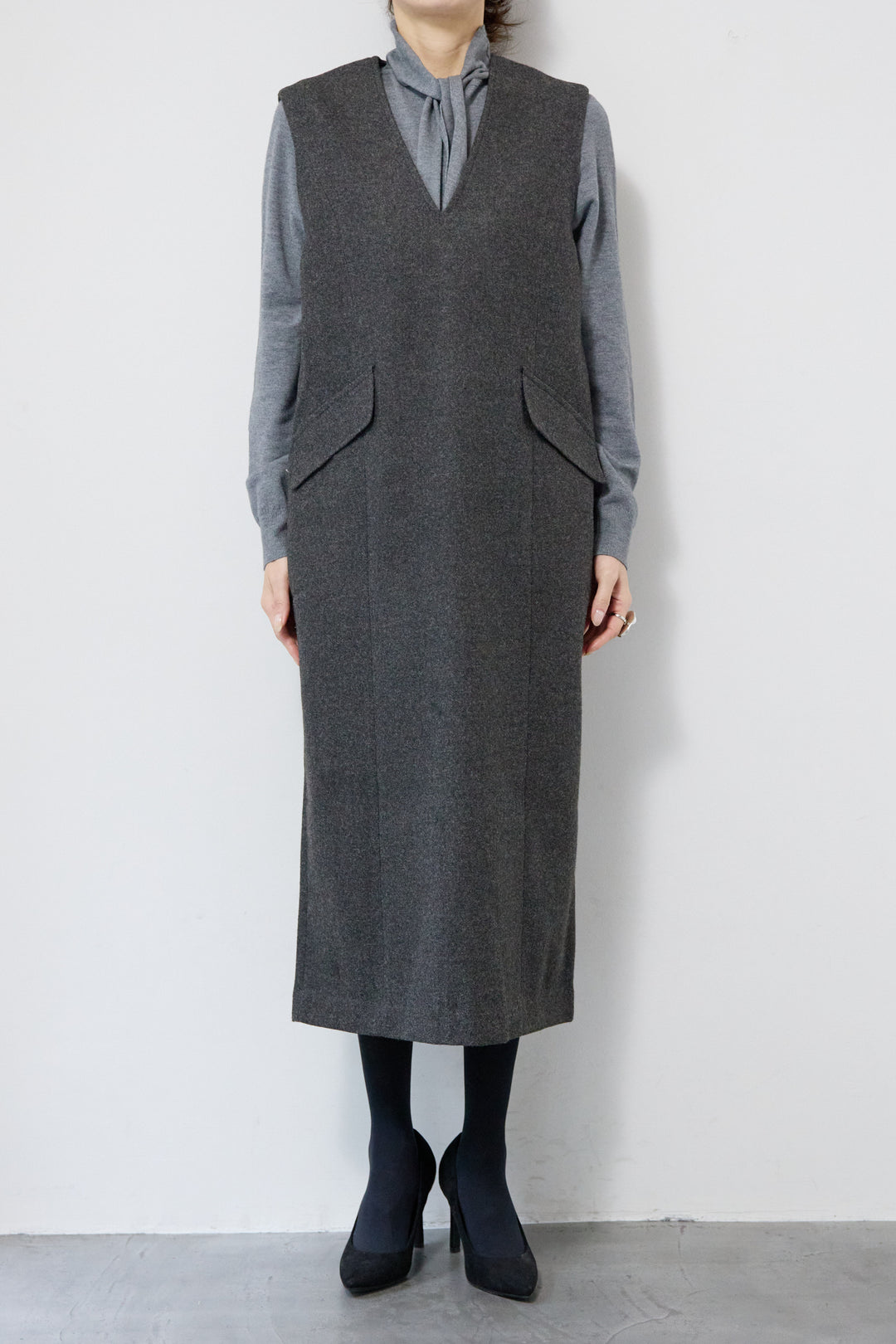 クラシカルジャンパースカート