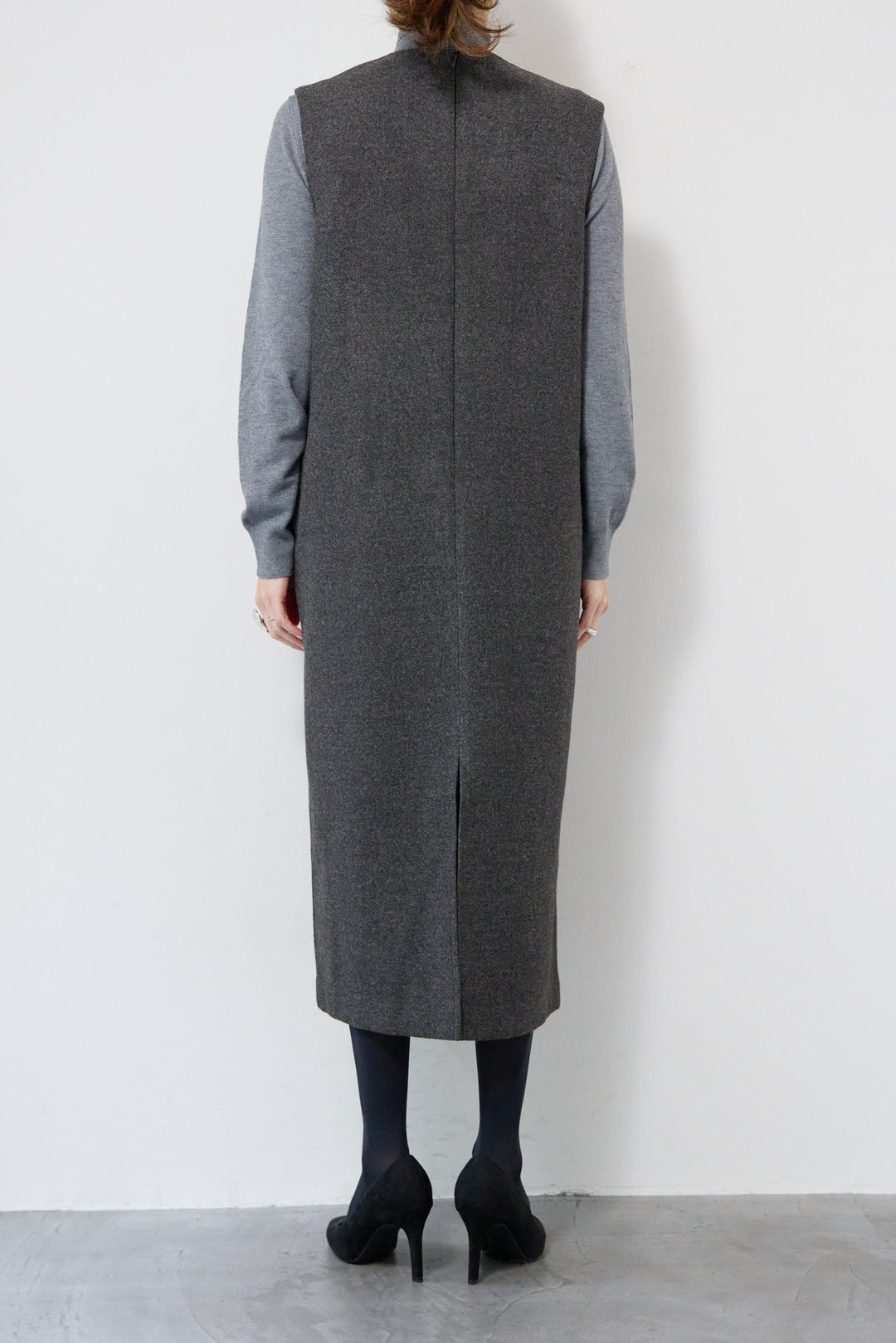 クラシカルジャンパースカート