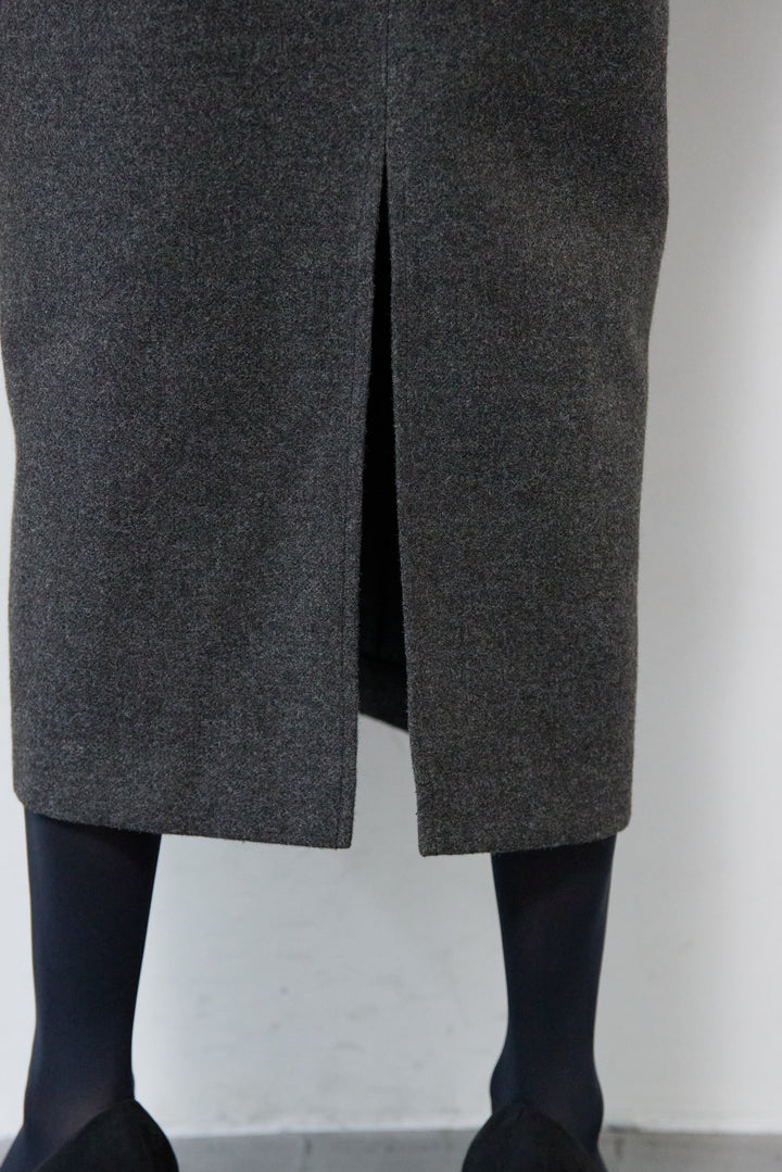 クラシカルジャンパースカート