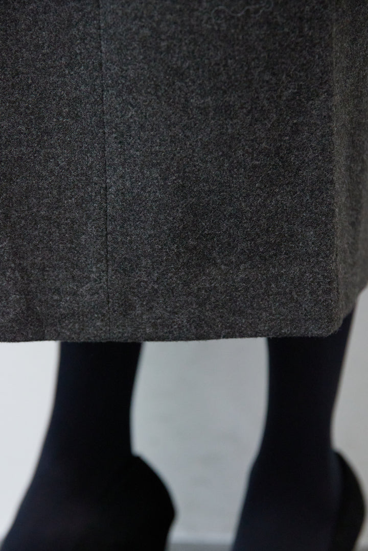 クラシカルジャンパースカート