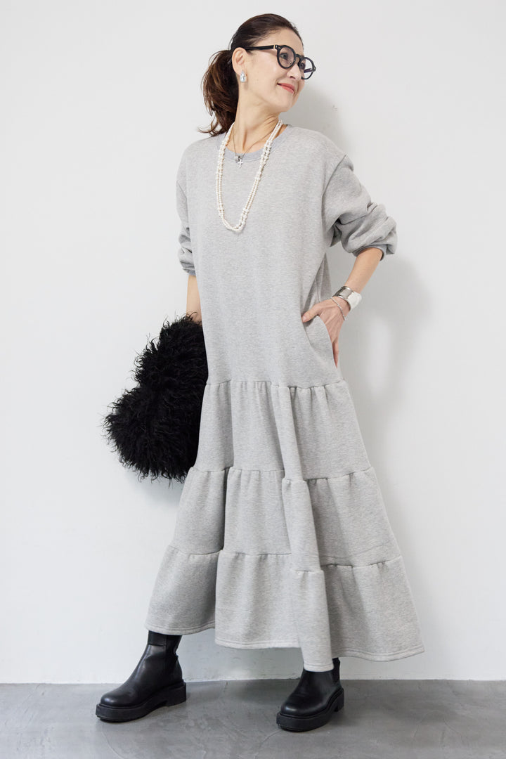 裏起毛ティアードスウェットワンピース