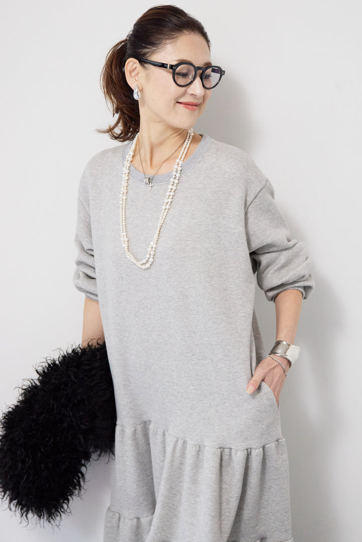 裏起毛ティアードスウェットワンピース