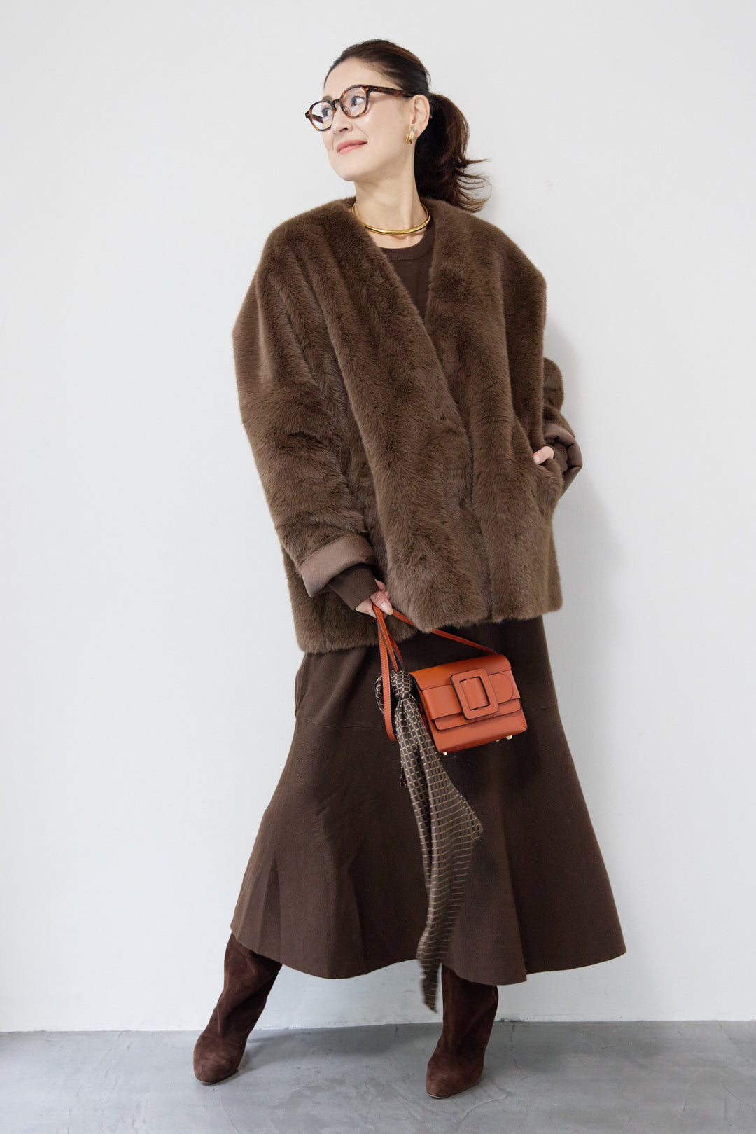 フェイクファーVネックコート