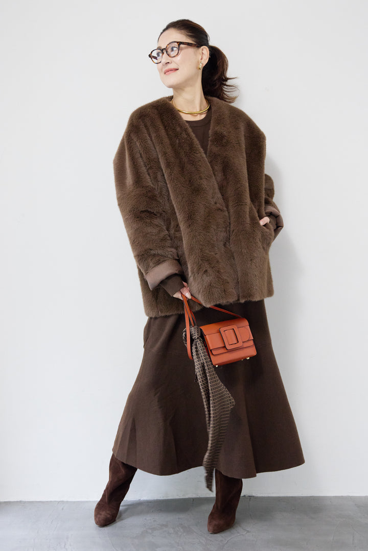 フェイクファーVネックコート