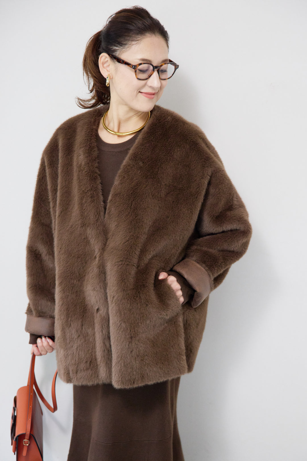 フェイクファーVネックコート