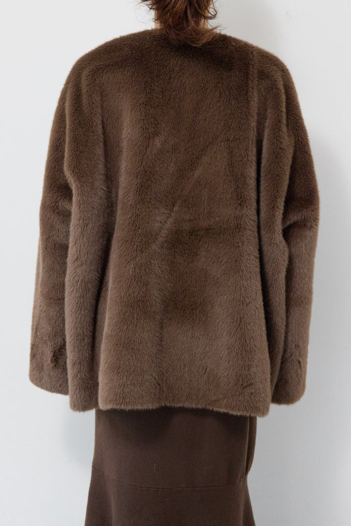 フェイクファーVネックコート