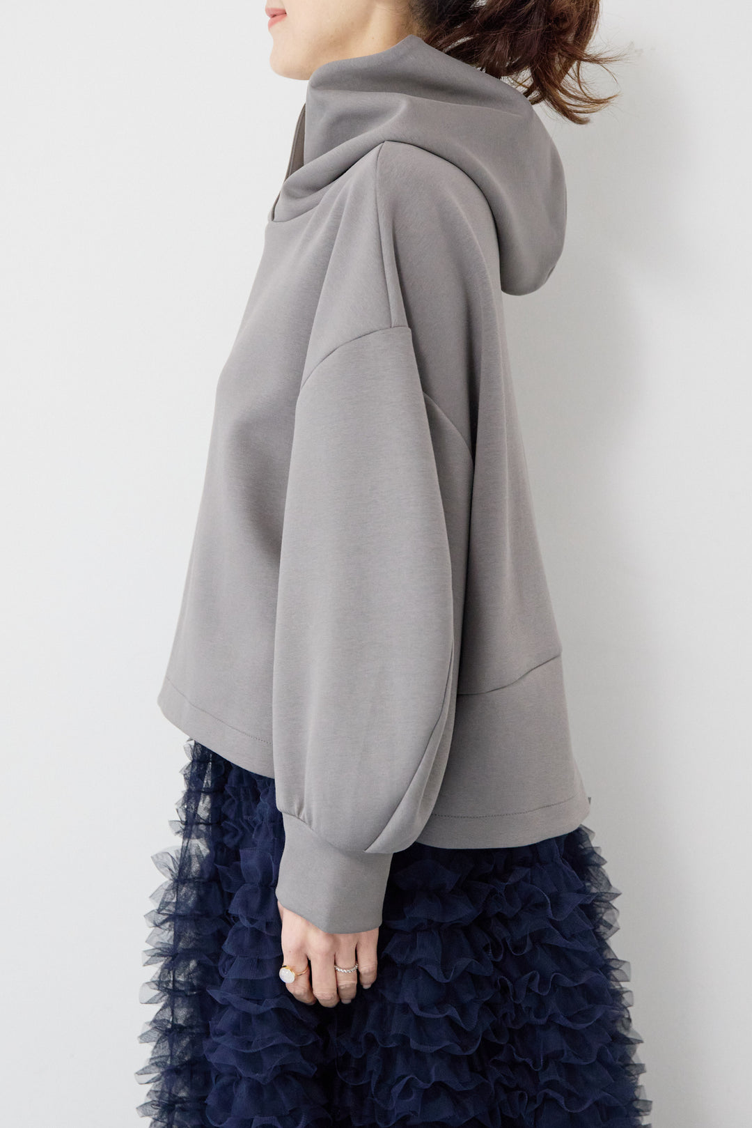 ワイドクロップドパーカー