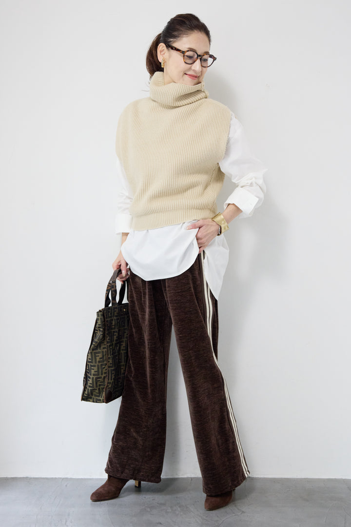 ベロアタッチ サイドラインパンツ