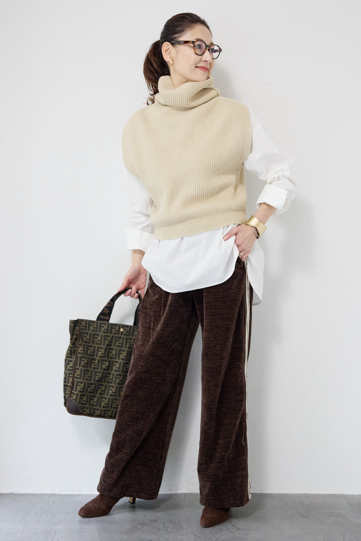 リブタートルショートベスト