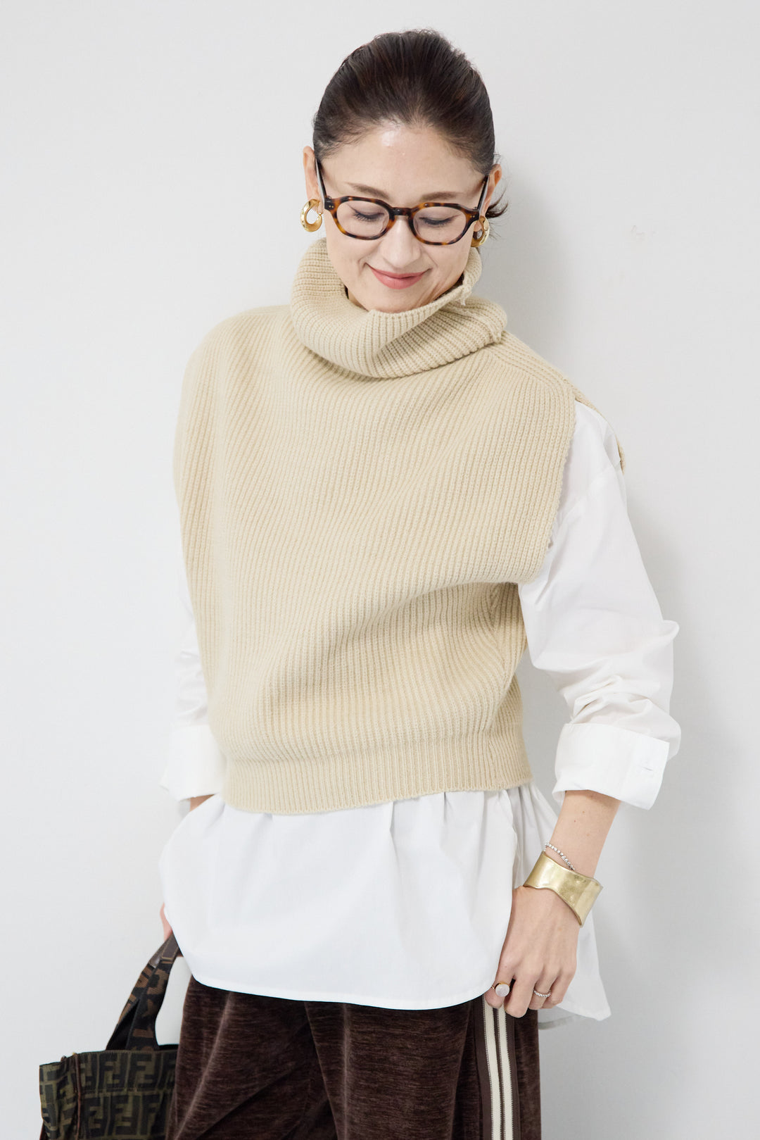 リブタートルショートベスト