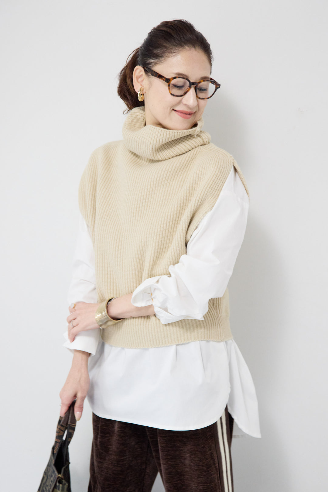 リブタートルショートベスト