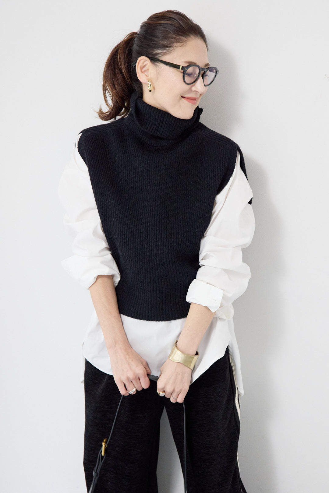 リブタートルショートベスト