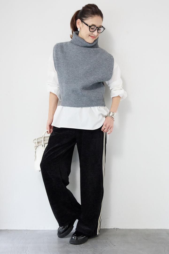 ベロアタッチ サイドラインパンツ