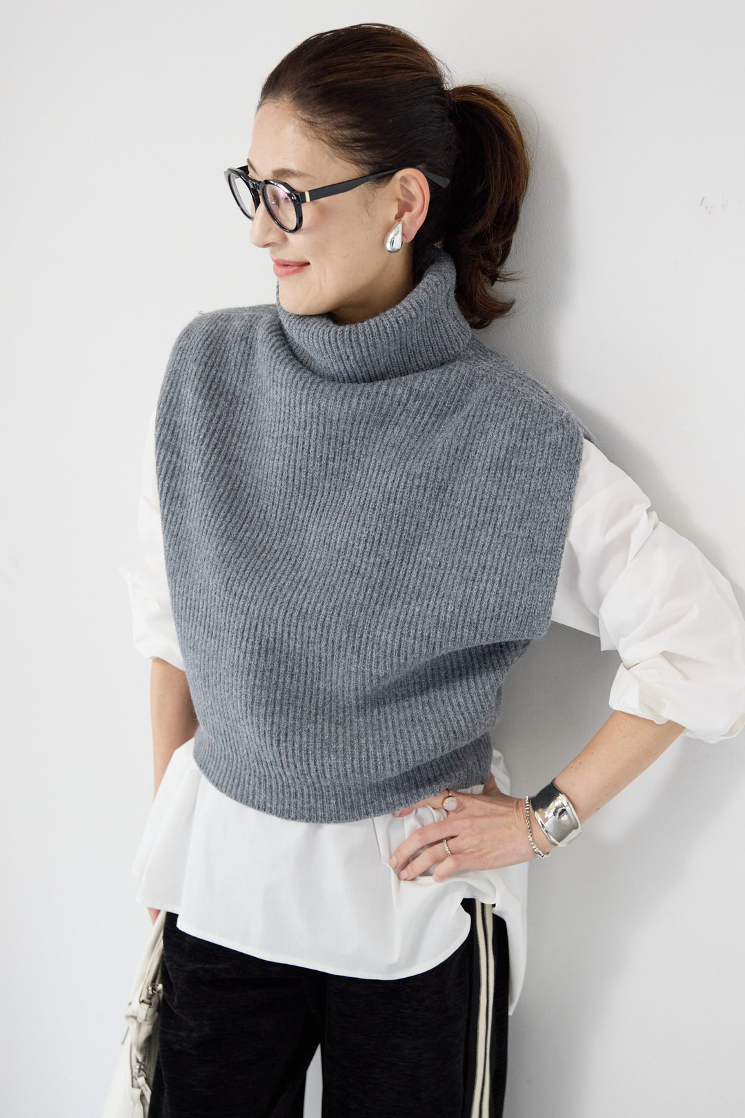 リブタートルショートベスト