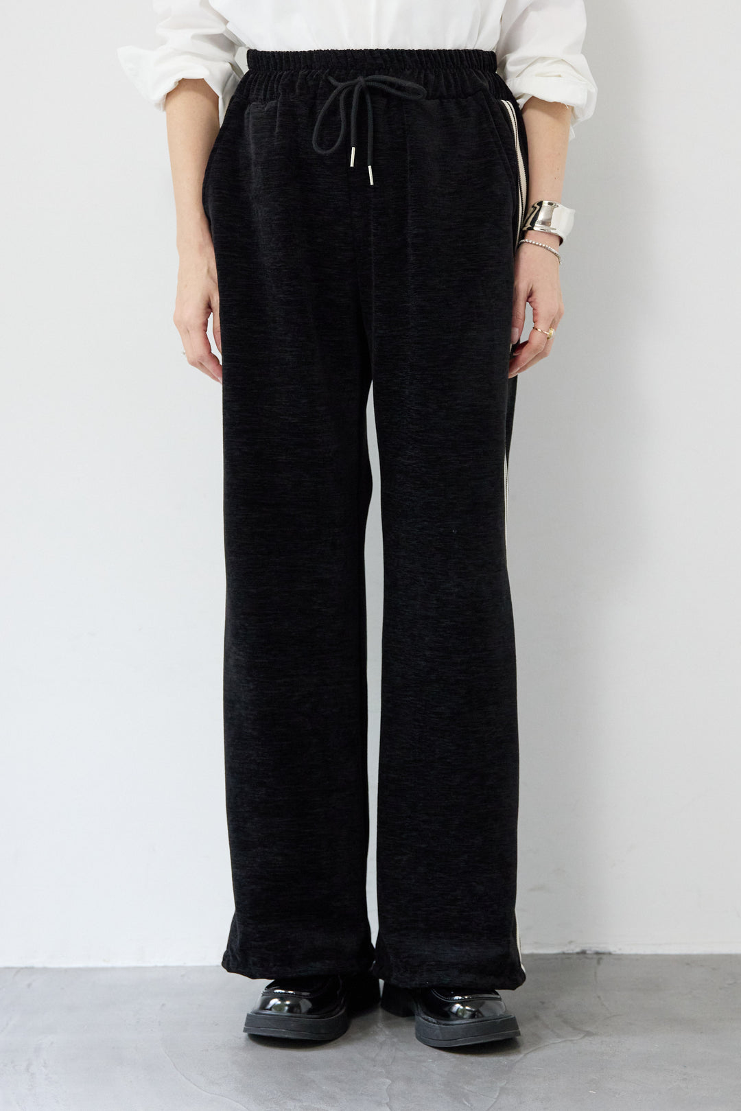 [SET]リブタートルショートベスト+ベロアタッチ サイドラインパンツ(2set)